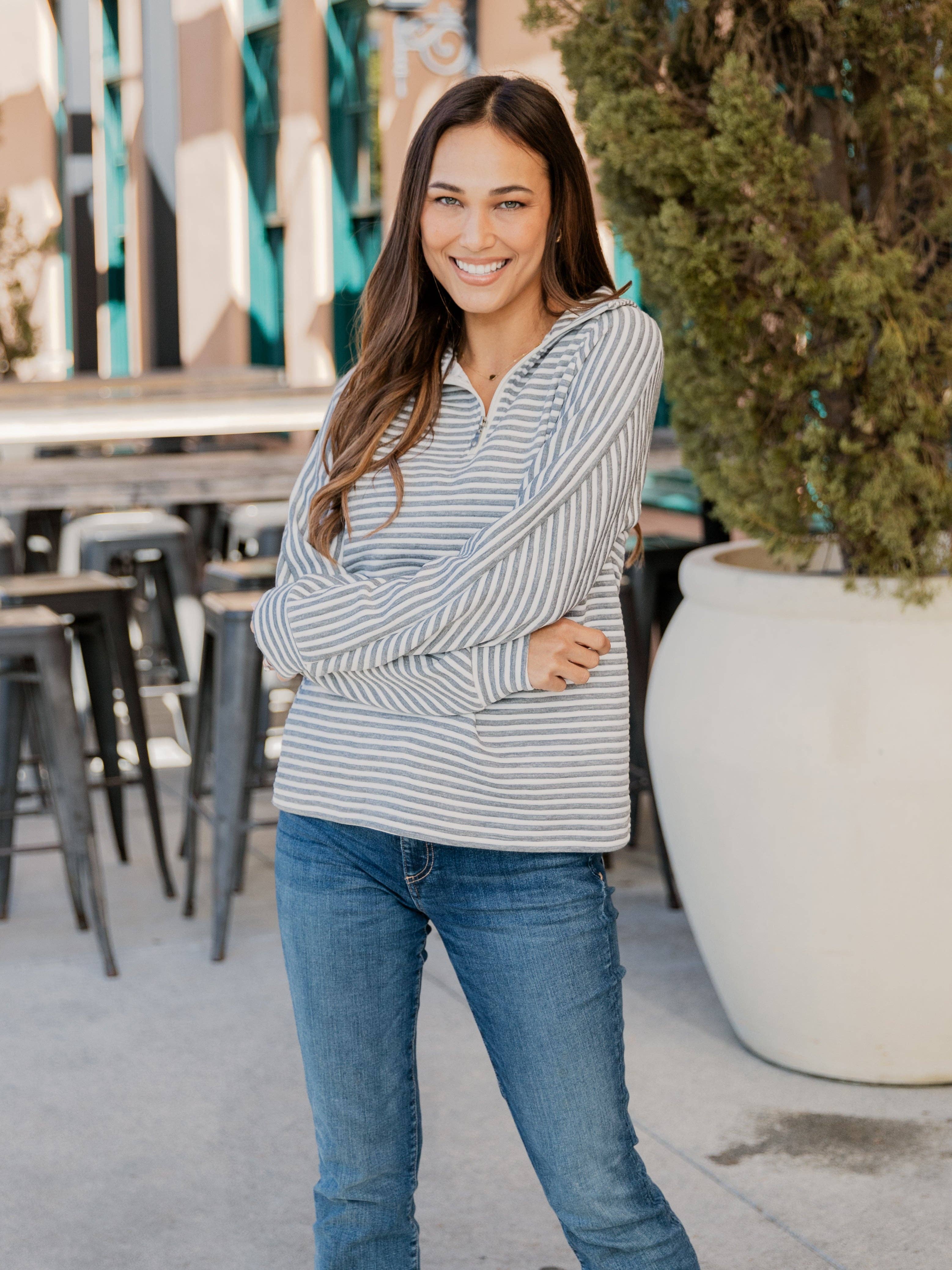 Mila Milano™ | Pullover con zip e texture a coste