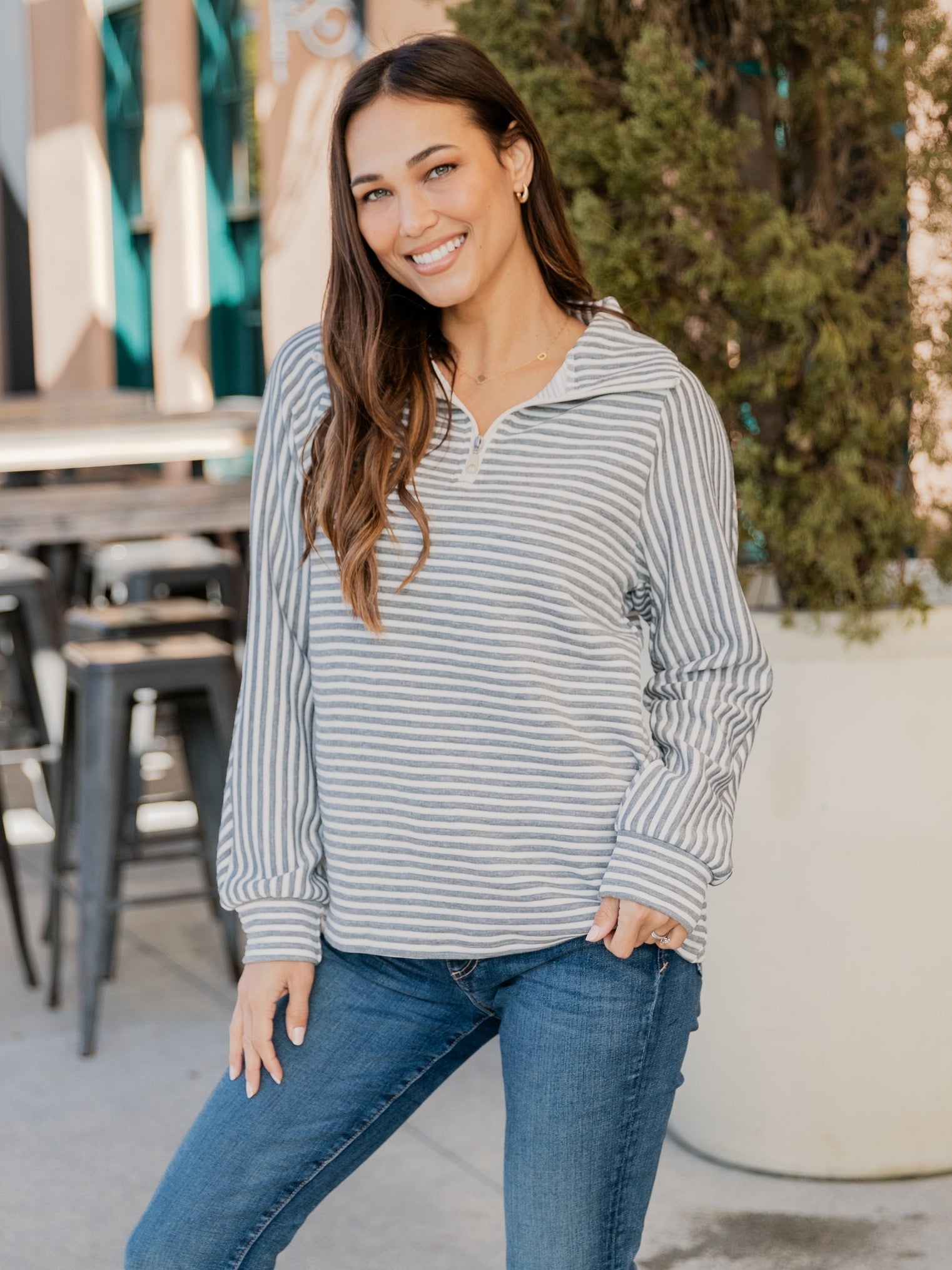 Mila Milano™ | Pullover con zip e texture a coste