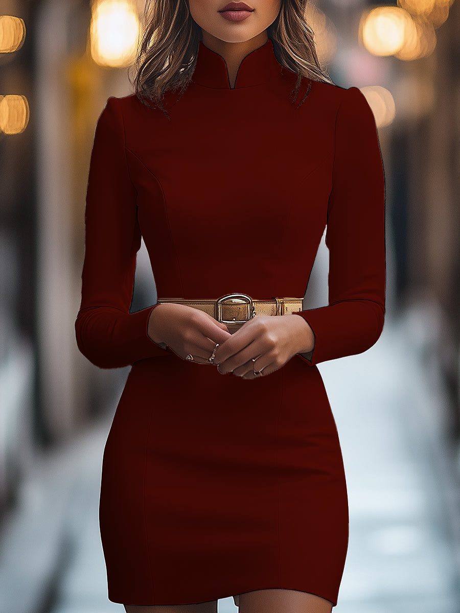 Abito Elegante Bianco con Collo Mandarino e Design con Cintura