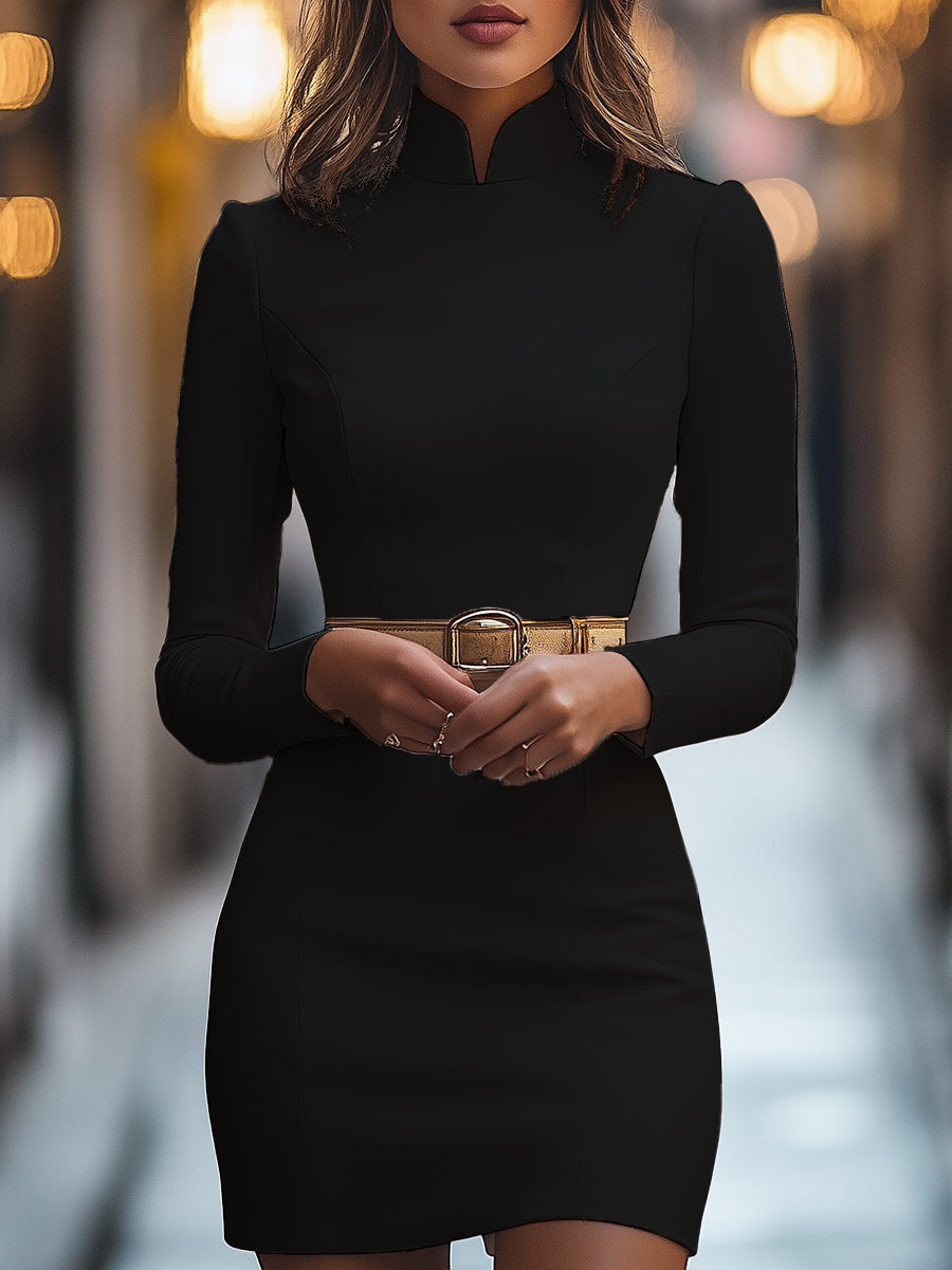 Abito Elegante Bianco con Collo Mandarino e Design con Cintura